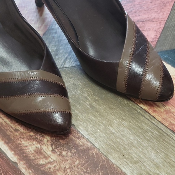 Joyce Brown Leather Heels - Picture 2 of 7